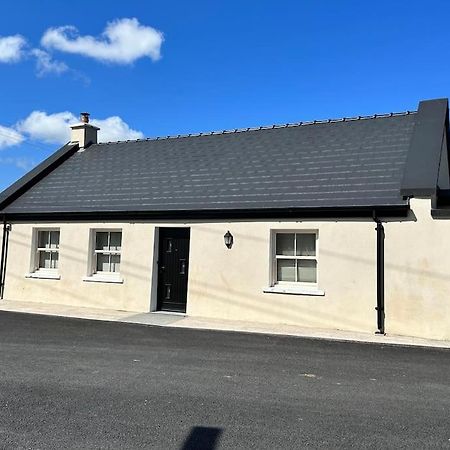 The Parlour Cottage Galway Extérieur photo