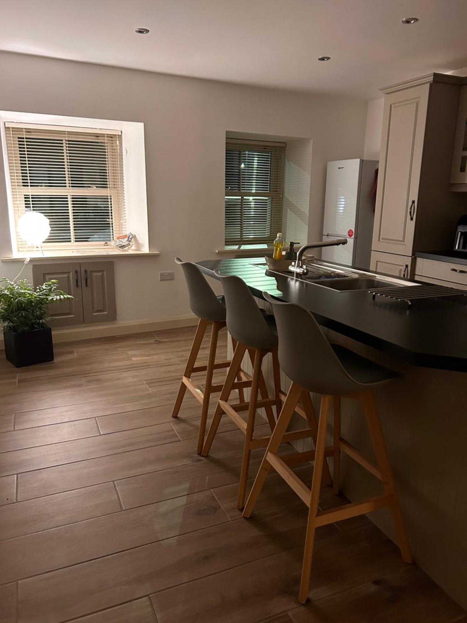 The Parlour Cottage Galway Extérieur photo